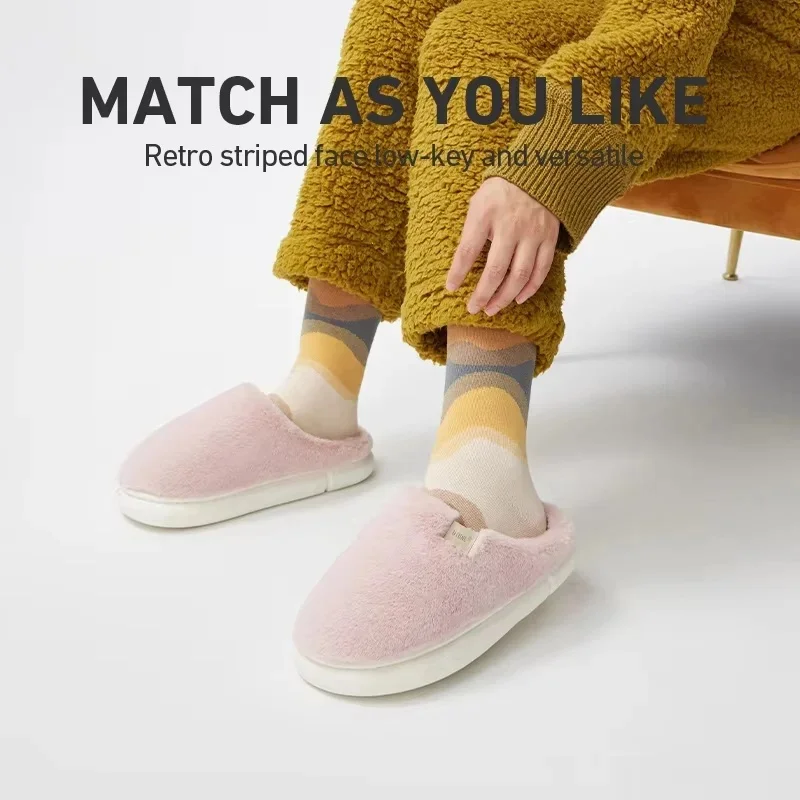 

UTUNE Plush Antibacterial Women Slippers Warm Soft House Light Mute Winter Indoor Shoes Flat Comfortable Luxury Men Home Slides