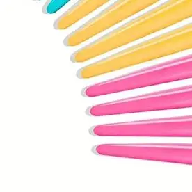 女性用眉毛カミソリ30個、多目的角質除去ダーマプレーニングツールと精密カバー付きフェイシャルカミソリ、安全美容