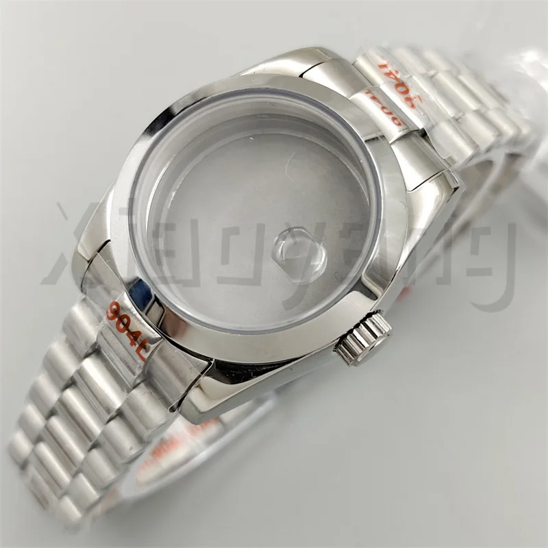 31 مللي متر حافظة ساعة فضية من الفولاذ المقاوم للصدأ مع حزام مستدير مصقول مزمر الحافة الياقوت الزجاج المكبرة صالح لحركة NH05 NH06