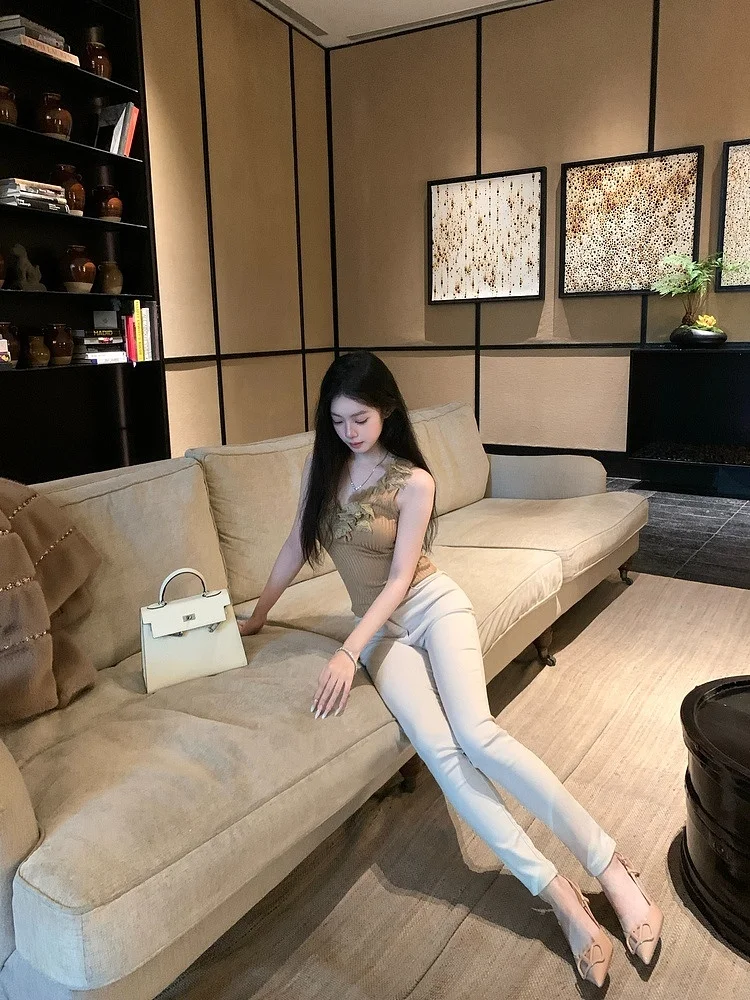 

Женские джинсовые джинсы на подкладке Fce, белые облегающие брюки с девятью точками, маленький размер, обтягивающие осенне-зимние новые поступления M900