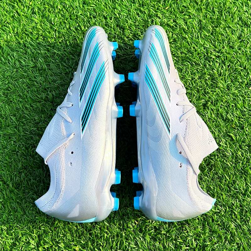 Mens Football Shoes Free Shipping Luxury Design Five-a-side Soccer Shoes Artificial Grass Childrens Football Boots for Kids