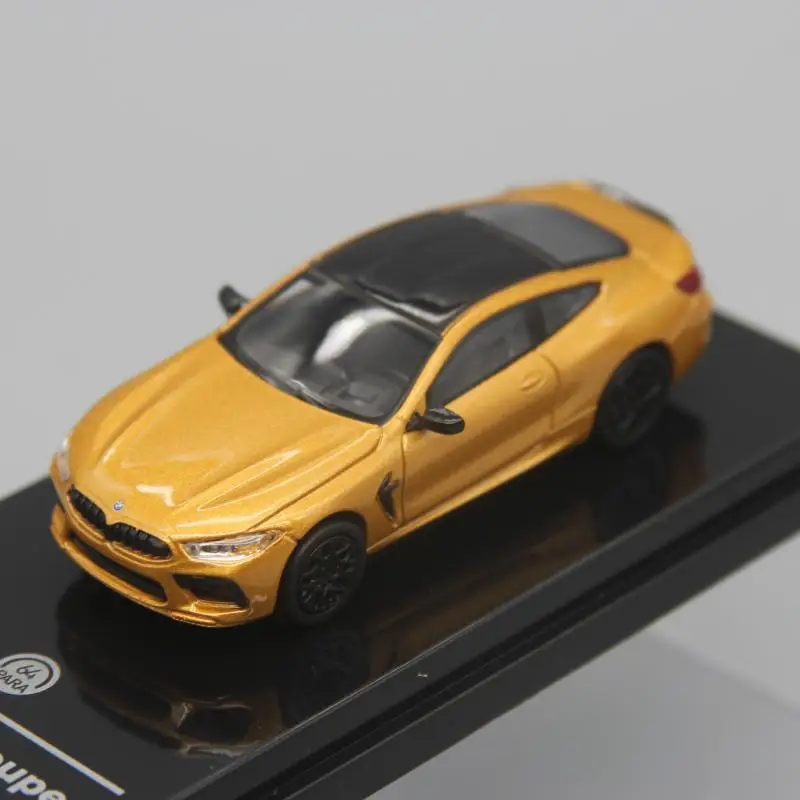 PARA 1:64 M8 Coupe coche de aleación fundido a presión y vehículos de juguete modelo de coche modelo a escala en miniatura coche de juguete para niños