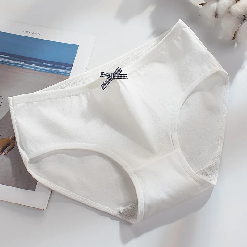 5 Pcs/Lot Cotton Adolescent Girls Panties Solid Design Briefs For Girls Puberty Breathable Comfortable Youthful Girls Underwear