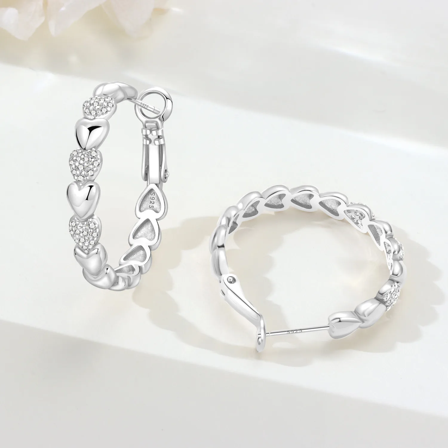 PANPOKI S925 Sterling Silber Funkelnde herzförmige Ohrringe Creolen Damenschmuck Original Party Trendiges Jubiläumsgeschenk – Detail 5