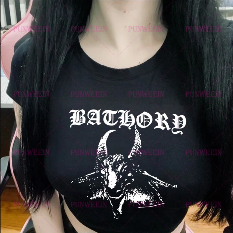 Dark Gothic Goat Graphic Casual Vintage Chic Emo Girls Crop Tops Harajuku Casual Baby Tee Y2k 90s Aesthetic Streetwear T-Shirt