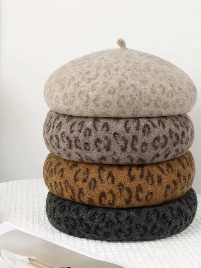 Neue 4 Farben Leopard Winter Baskenmütze weibliche Kappe Herbst Winter Wolle Hut am besten abgestimmt Top-Qualität Mode Boina Geschenk Großhandel – Detail 1