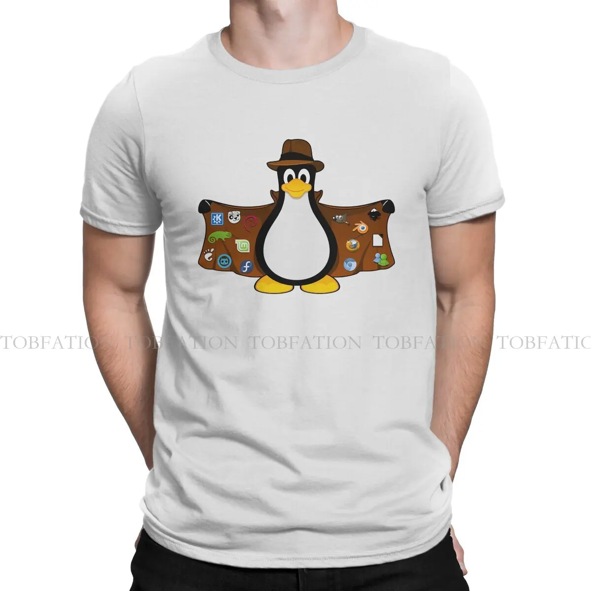 Tux the Salesman Harajuku TShirt Linux Operating System Creative Streetwear Casual T Shirt Men Tee Special Gift Idea