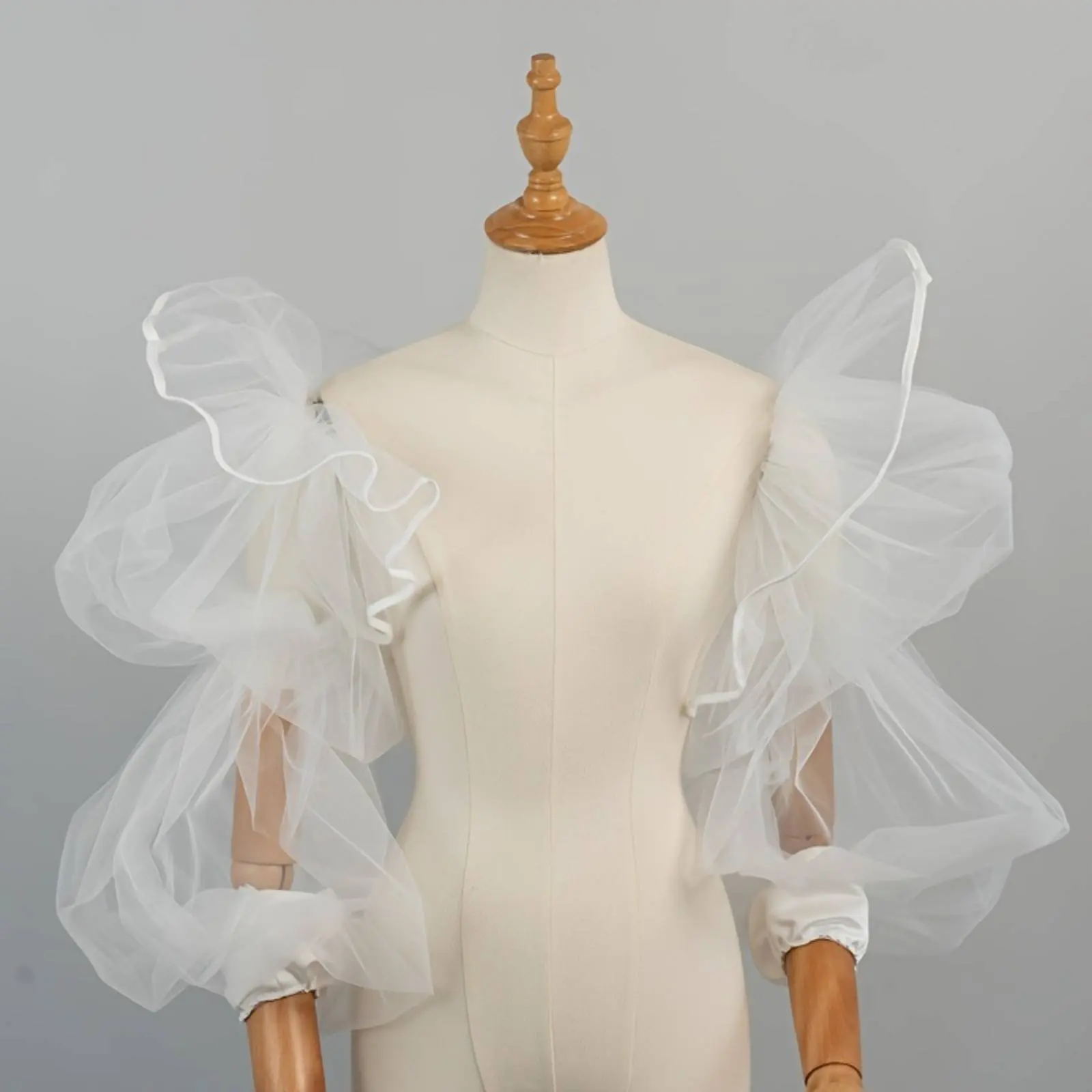 maniche-in-tulle-trasparente-con-protezione-solare-polsini-a-rete-arricciati-leggeri-per-spose