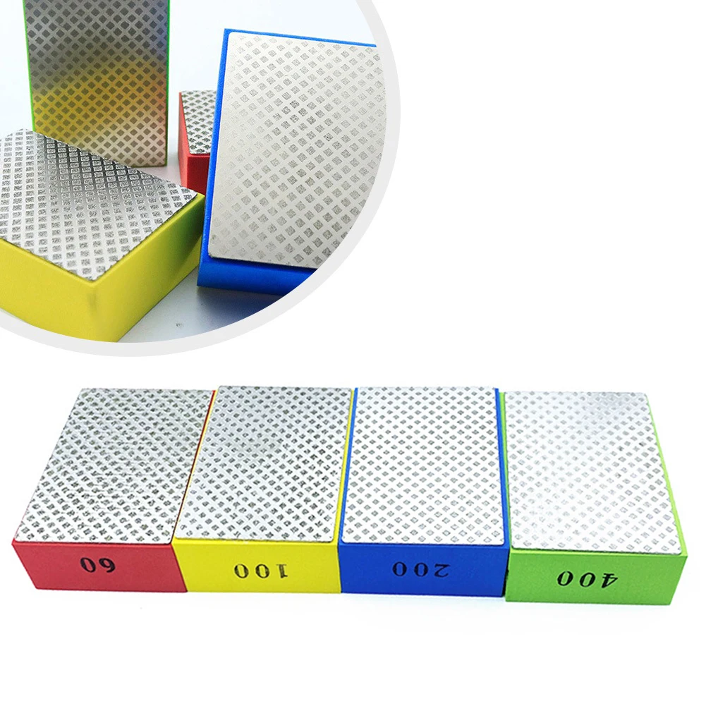 

Sturdy Metal Base Hand Grinding Pad Set with Hard Sponge for Glass Marble Granite and Tile Polishing Applications