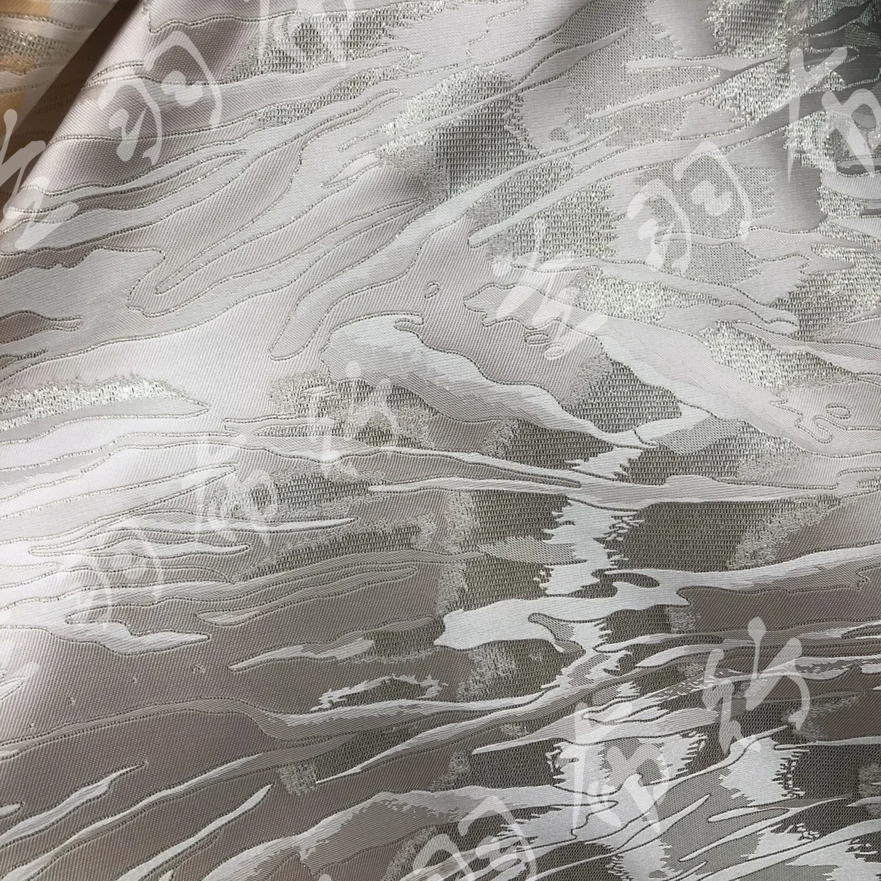 

Парчовая жаккардовая ткань для металлической проволоки, черный, фиолетовый, дизайн одежды, ткань для шитья одежды на дворе, ткань для шитья своими руками на метр