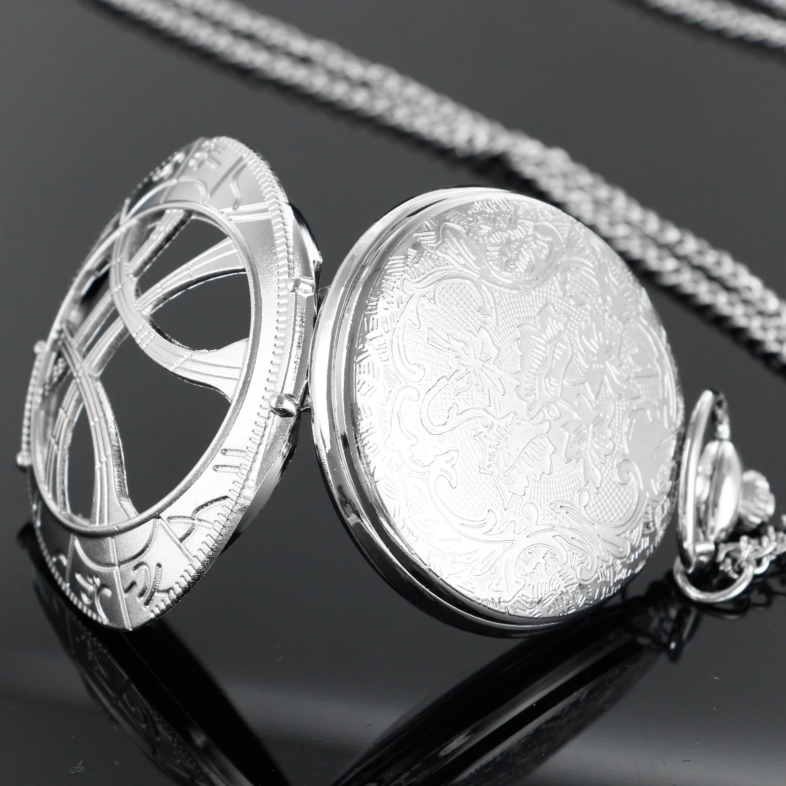 Steampunk Vintage Bronze Eye Round Case Shape Quartz Pocket Watch Jewelry Pendant Necklace Chain Gifts for Men Women