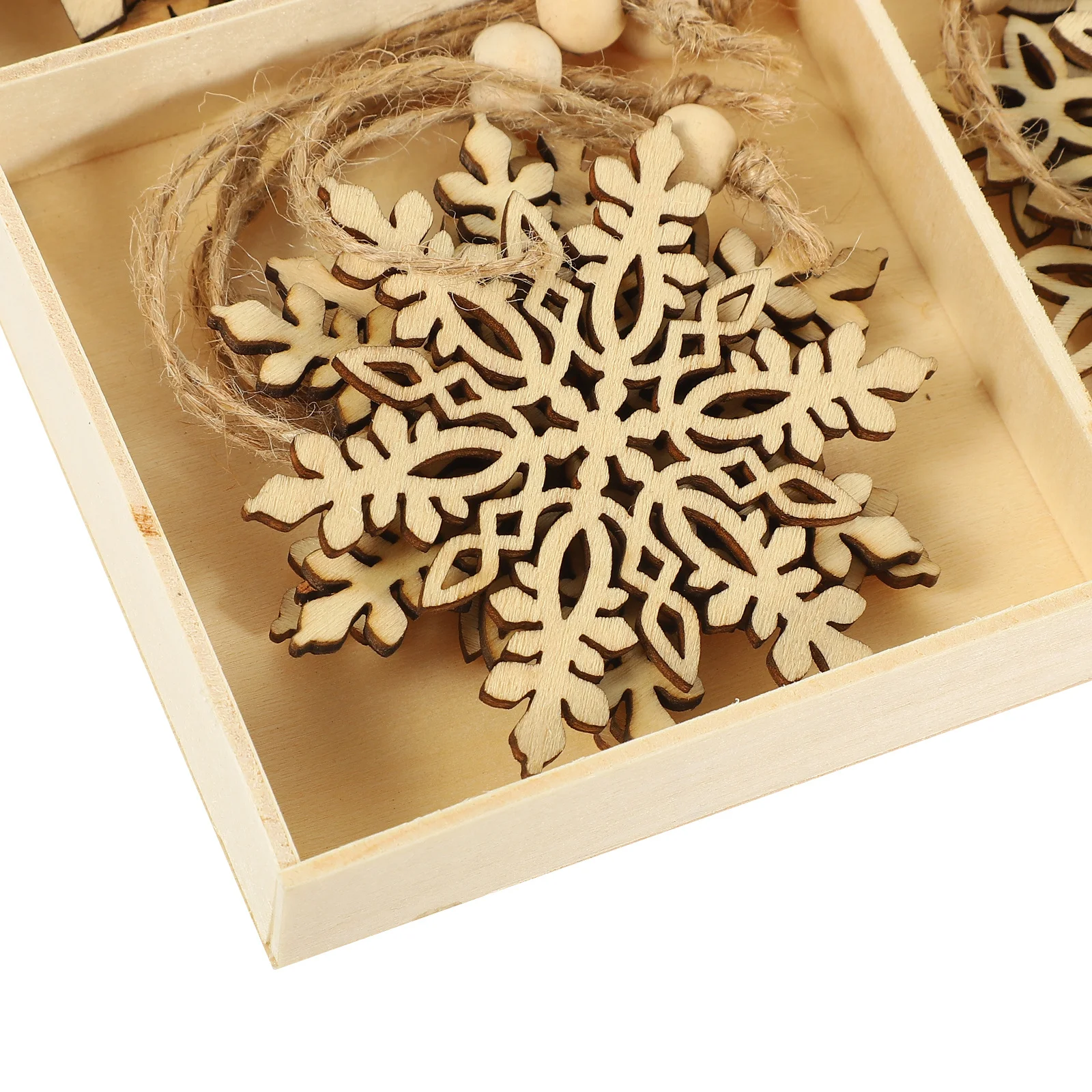 

24Pcs Christmas Snowflake Wooden Hanging Ornaments Xmas Tree Decor Party Decoration Supplies Xmas Snowflake Ornament Holiday