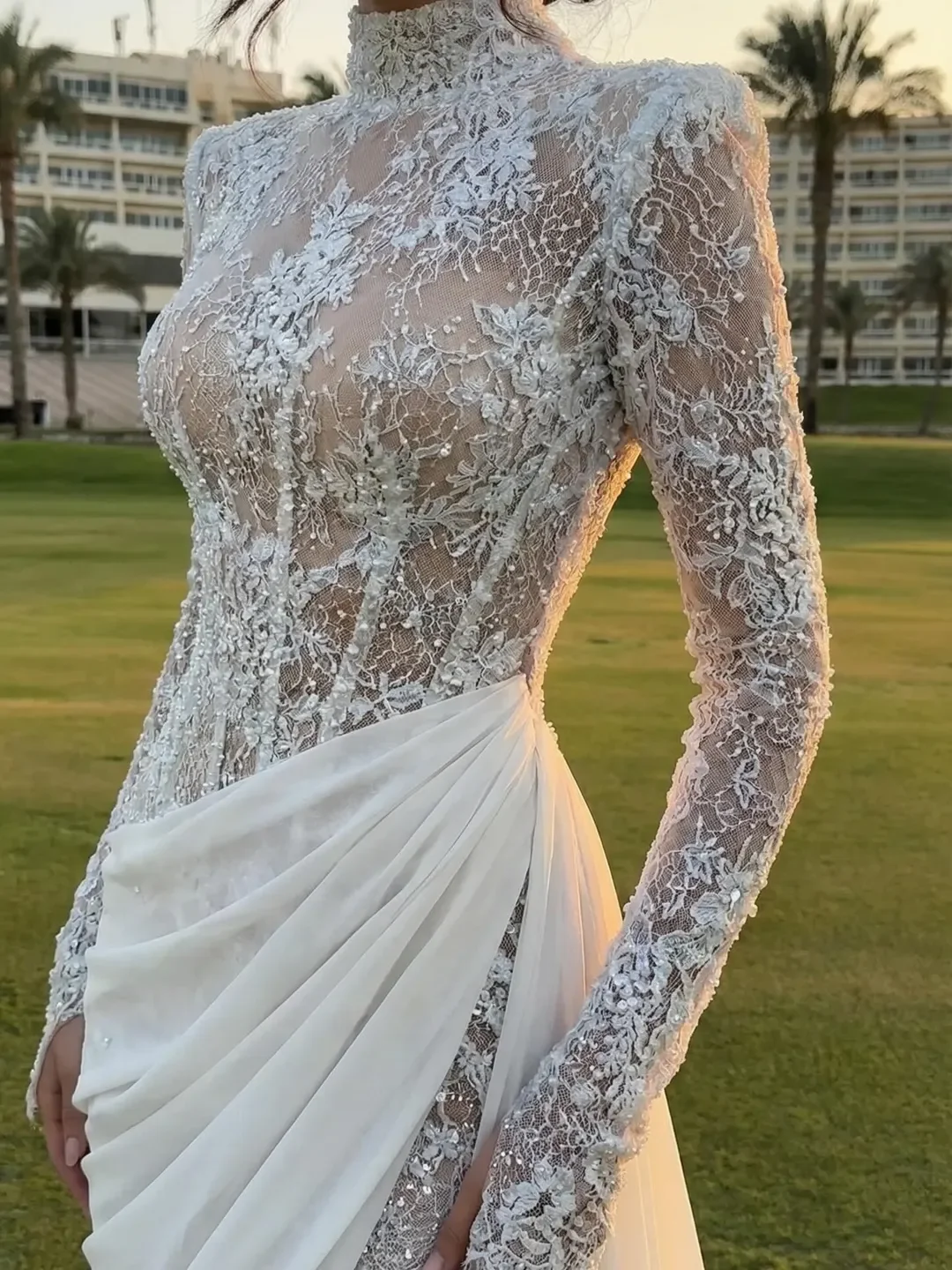 Aenyrst Elegante Partykleider für formelle Anlässe, Ballkleider, Neckholder, bodenlang, glänzend, maßgeschneidert فساتين طويلة بأكما