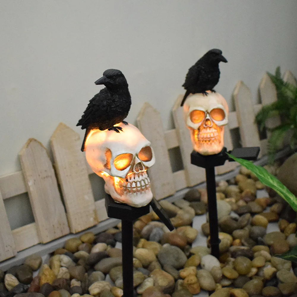 Lampu kreatif baru dekorasi taman Resin cahaya matahari bentuk tengkorak gagak Halloween hadiah lampu lanskap taman Villa tahan air luar ruangan