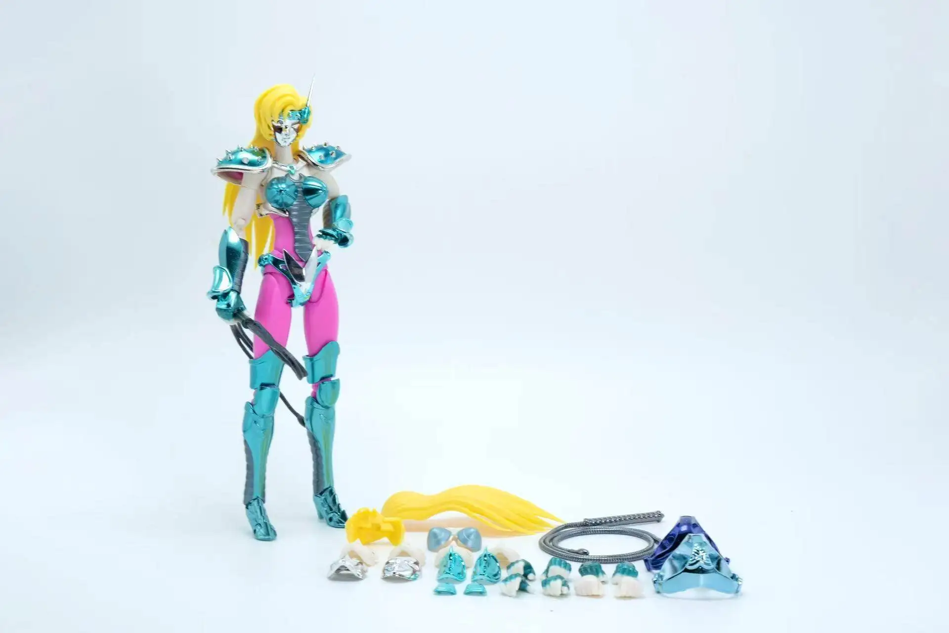 

Good Tony Saint Seiya Cloth Myth EX Chameleon June Action Figure In Stock Collectible Anime Model With Mask For Anime Collectors