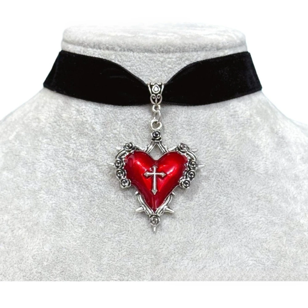 Personnalité gothique couleur argent liquide métal Rose dentelle grand rouge en forme de coeur pendentif velours collier ras du cou pour femmes bijoux