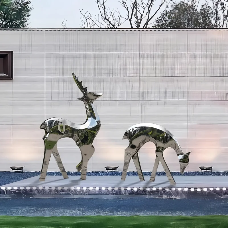 

Stainless steel geometric mirror deer sculpture Sales office garden lawn decoration villa courtyard large floor ornaments