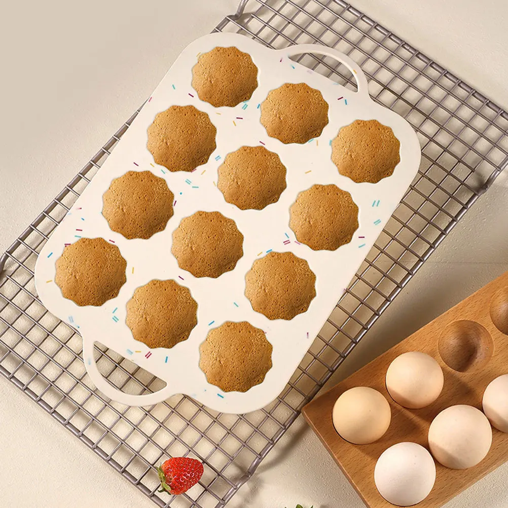 

Silicone Muffin Pan Nonstick Bakeware Mini Cakes Lace Decoration Colorful Dots Baking Mold Cake Mold for Baking