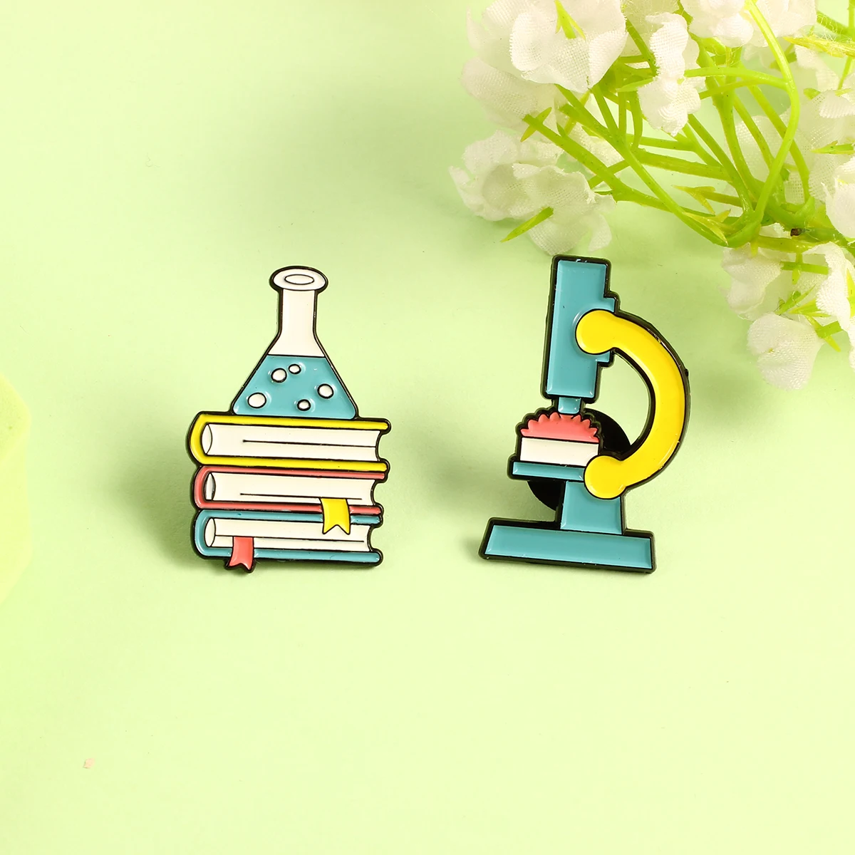 Pin Microscope Test Tube Beaker Chemistry Pharmacist Custom Brooches Badge Bag Clothes Lapel Jewelry Gift Magic Science Enamel