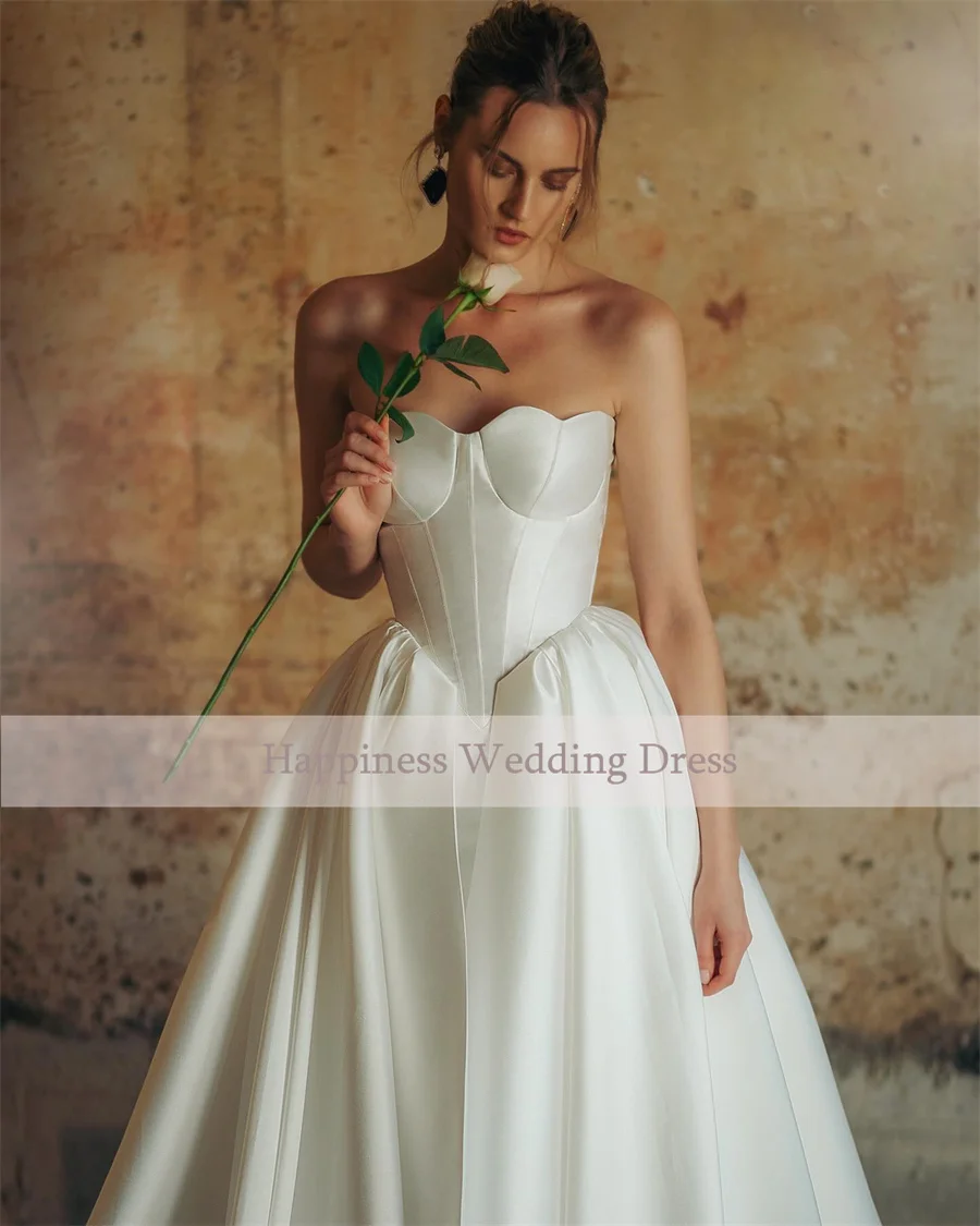 Customized New Sweethart Sleeveless Satin A-Line Wedding Dress Backless Lace Up Bride Dress Wedding Gown