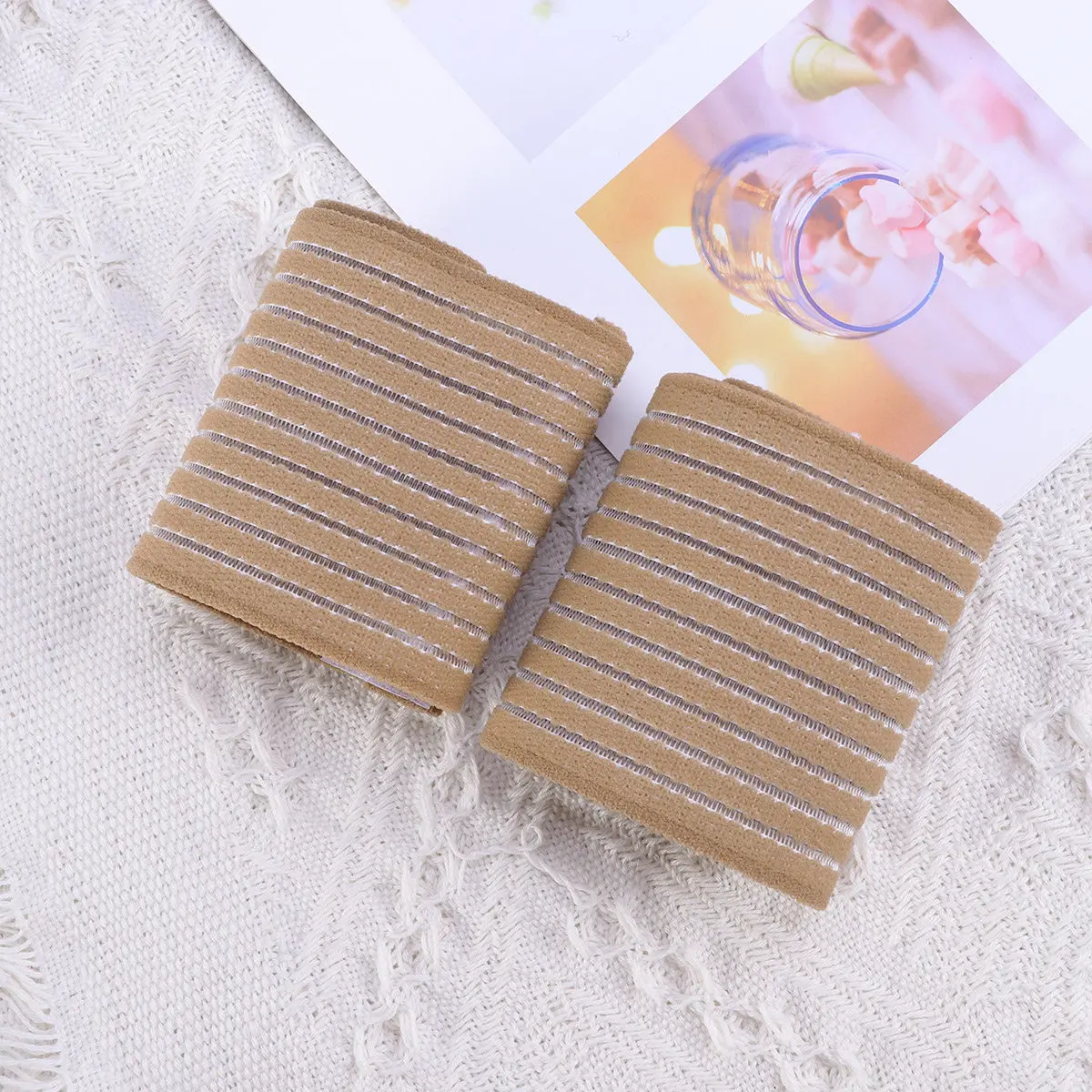 1Pair Wrist Protector Elastic Bandage Adjustable Forearm Support for Carpal Tunnel Pain Relief Beige Basketball Volleyball