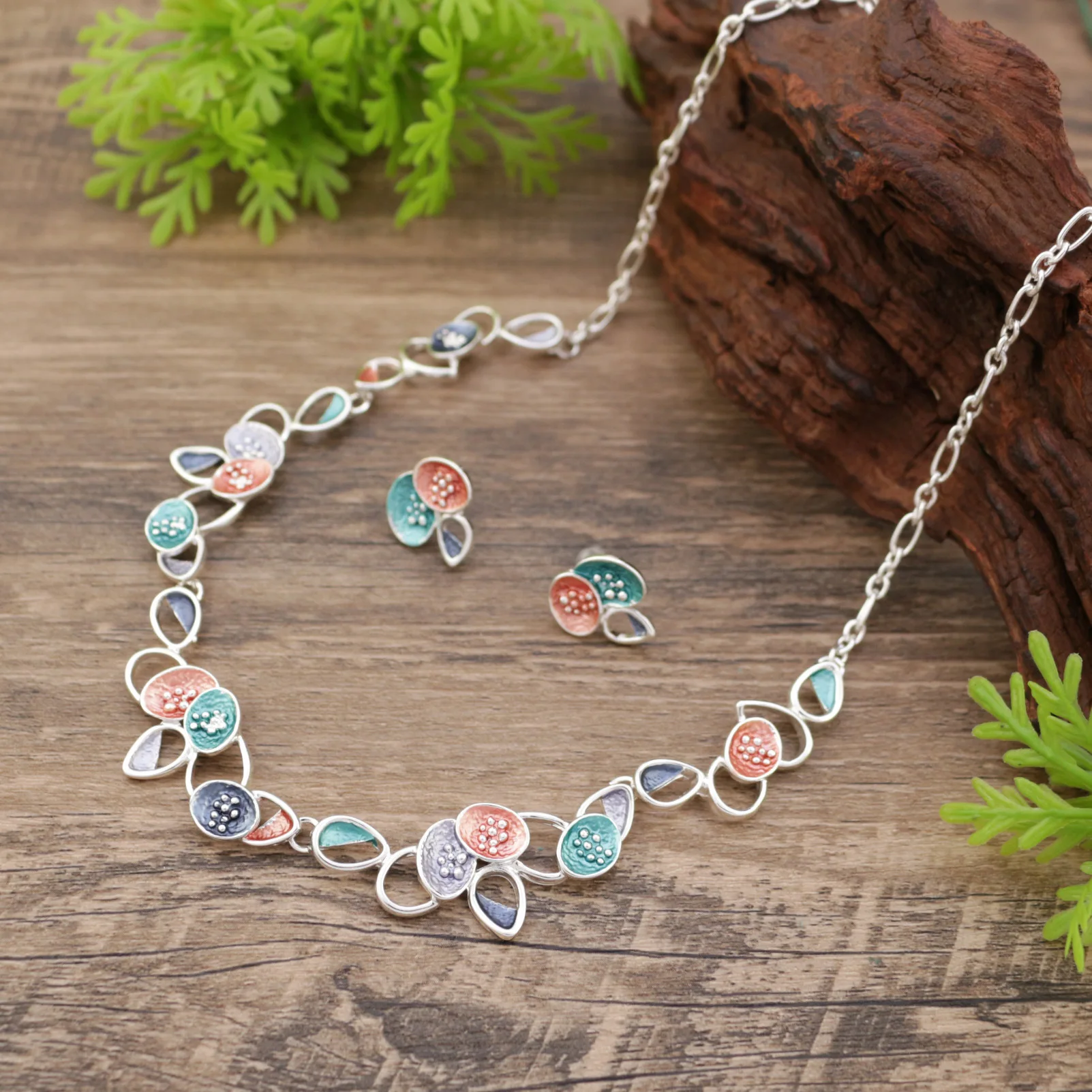 Jewelry DIY accessories new enamel color geometric hollow plum blossom stud earrings necklace set, women's high-end plum blossom