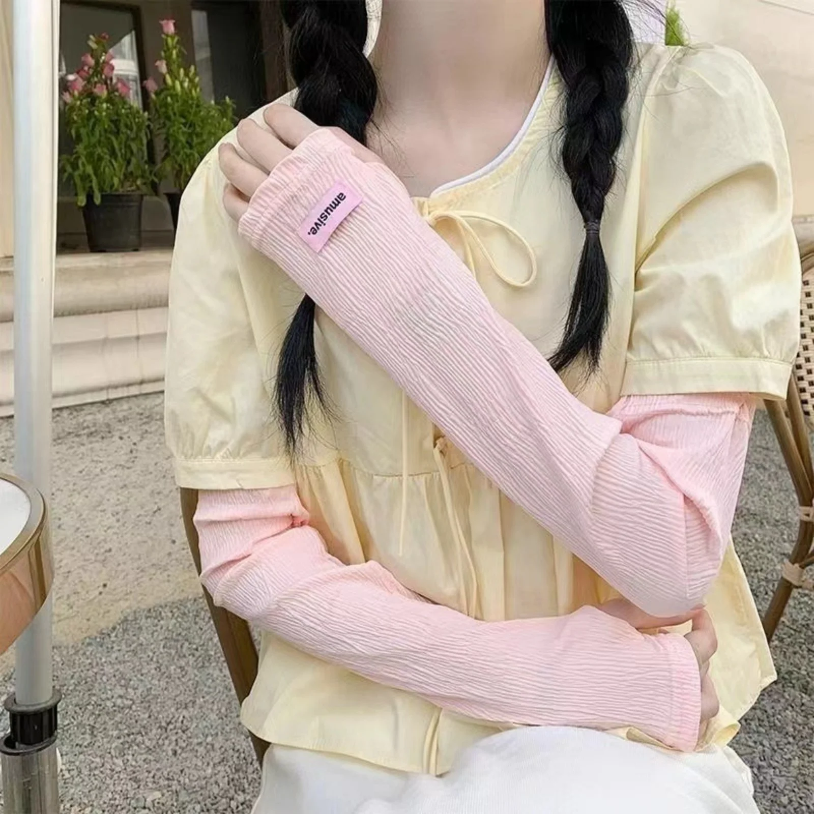 1Pair Crinkle Texture Adjustable Sleeve Covers For Women Cute Pink Label Sun Protection Arm Sleeves For Outdoor Activities image 4