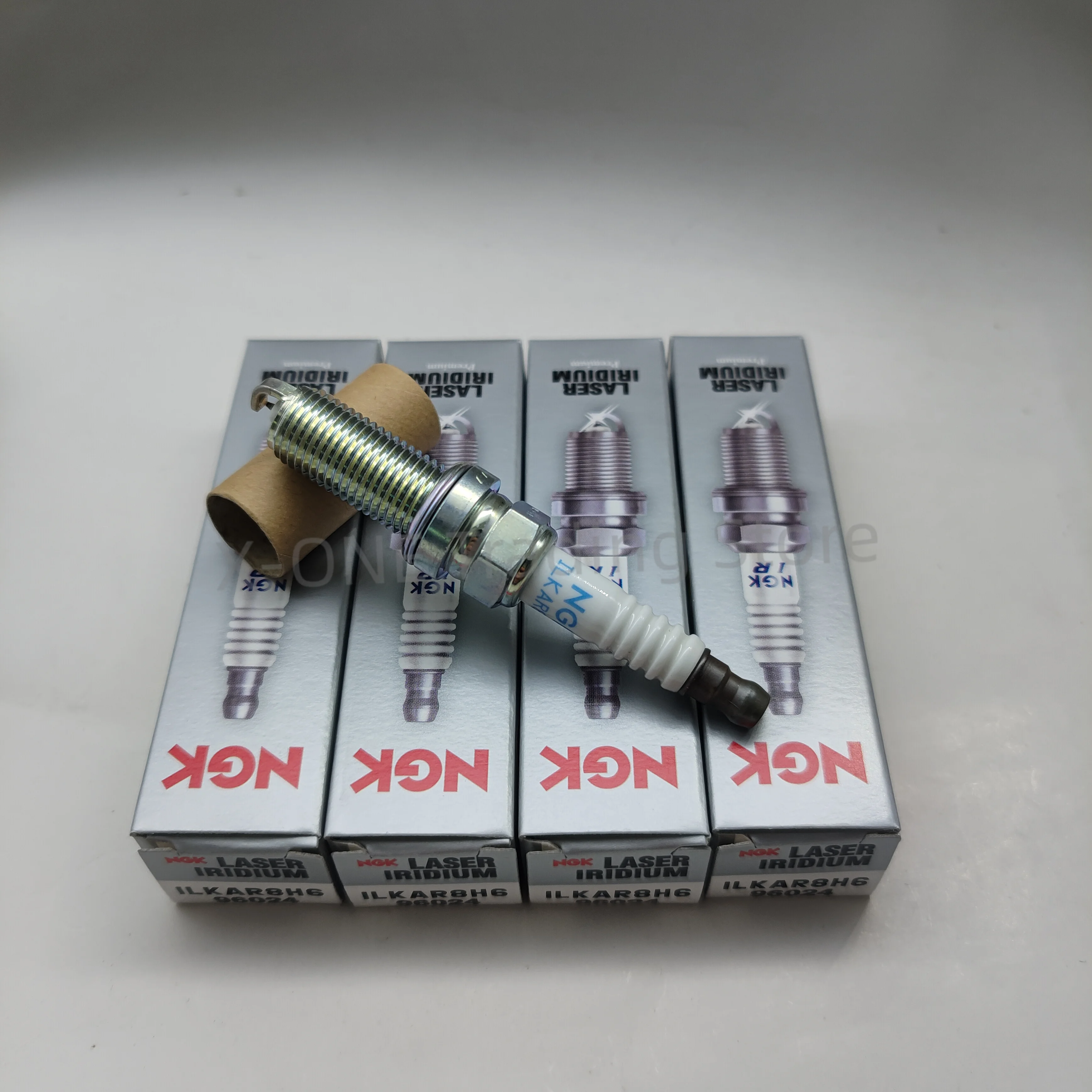 4pcs Original Iridium Platinum NGK Spark Plug ILKAR8H6 96024 Suitable For OUTBACK FORESTER LEGACY etc