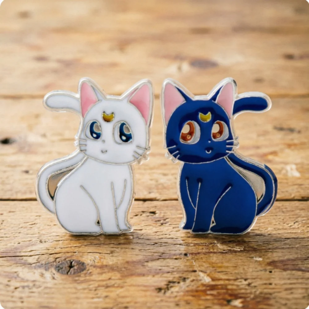 2Pcs/set Anime Moon Cat Brooches for Women Brooch Lapel Pins Enamel Pin Backpacks Cute Jewelry Accessories Gift view 3