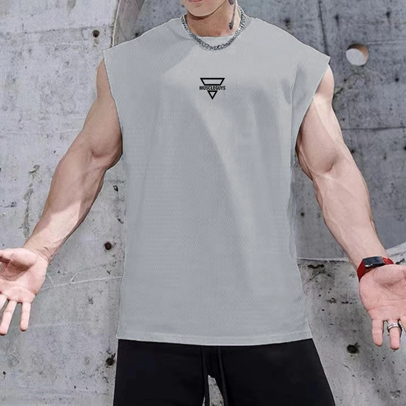 Summer Muscular Man Sleeveless T-Shirt Gym Fitness Workout Tank Tops Bodybuilding Breathable Loose Basketball Sports Men’s Top