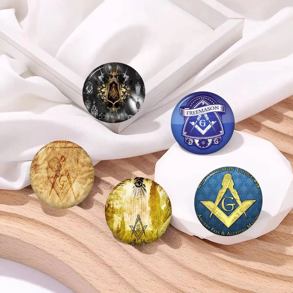Masonic Lodge Freemasonry Logo 32/44/58mm Round Brooches Handmade Pins for Backpack Jewelry Accessories Gifts Creative Badge