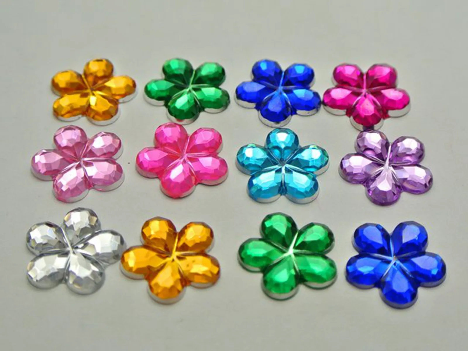 200 Mixed Color Acrylic Flatback Flower Rhinestone Gem 15mm DIY Embellishments