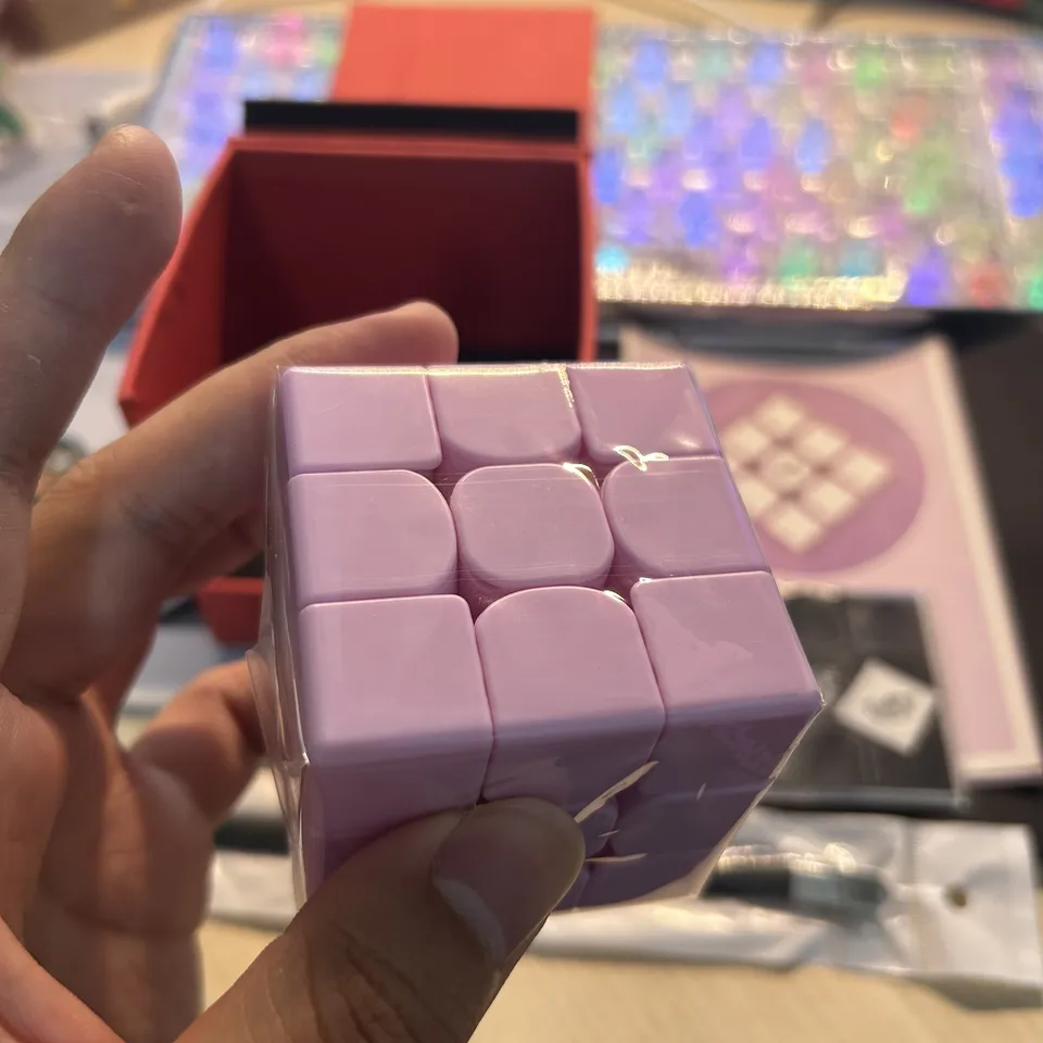 Limited Edition Cube QiYi Valk 3 Power M 3x3 Cube Professional