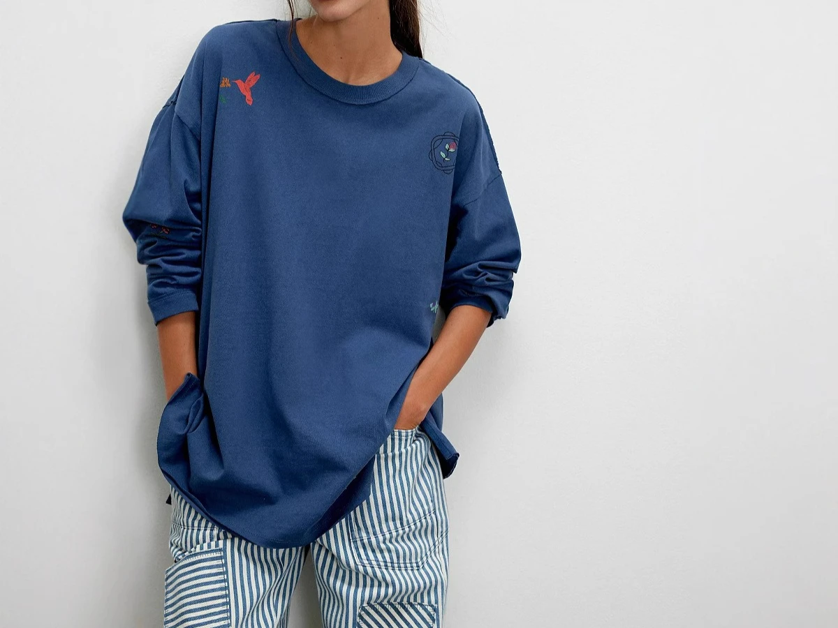 2025 Autumn and Winter New Women's Embroidered Knitted Pullover Hoodie Casual Loose Top