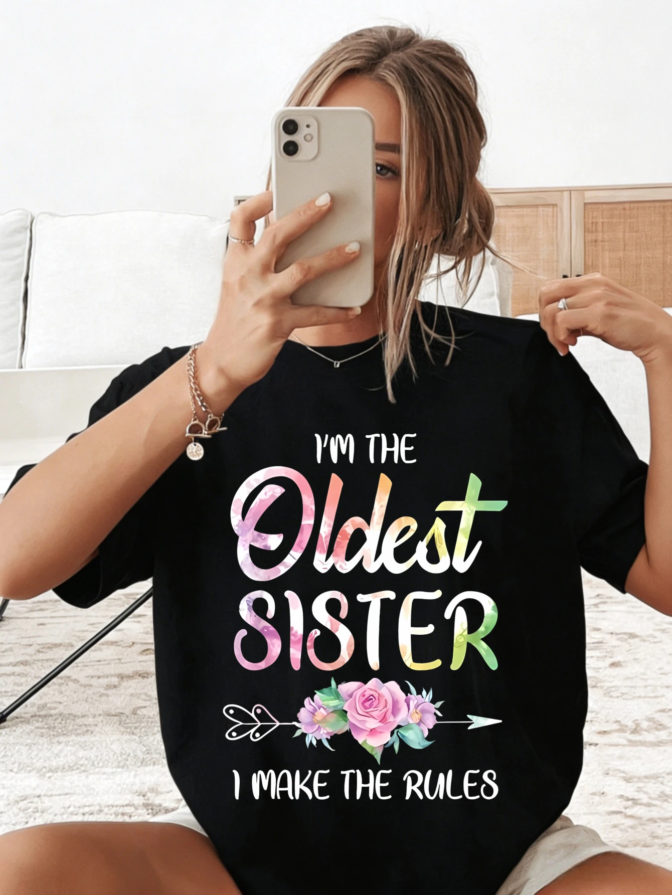 

Женская хлопковая футболка оверсайз с графическим принтом "Oldest Sister I Make Rules", забавная повседневная летняя футболка с принтом для женщин, подарок для нее