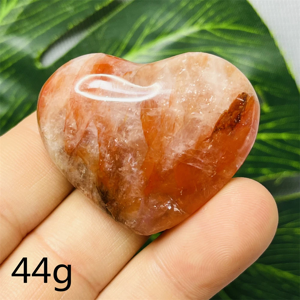 Piedra preciosa Natural, cristal rojo en forma de corazón, cuarzo transparente tallado a mano, decoración de la habitación del hogar, regalo de vacaciones, piedra curativa espiritual