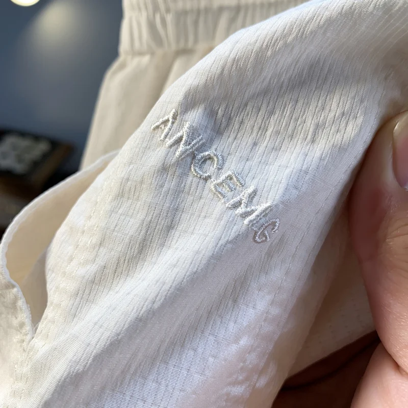 여름용 남성용 작업 반바지, 얇고 시원하며 통기성이 뛰어나고 야외 활동이 가능한 루즈하고 신축성이 뛰어나며 다용도로 활용 가능한 비치 팬츠