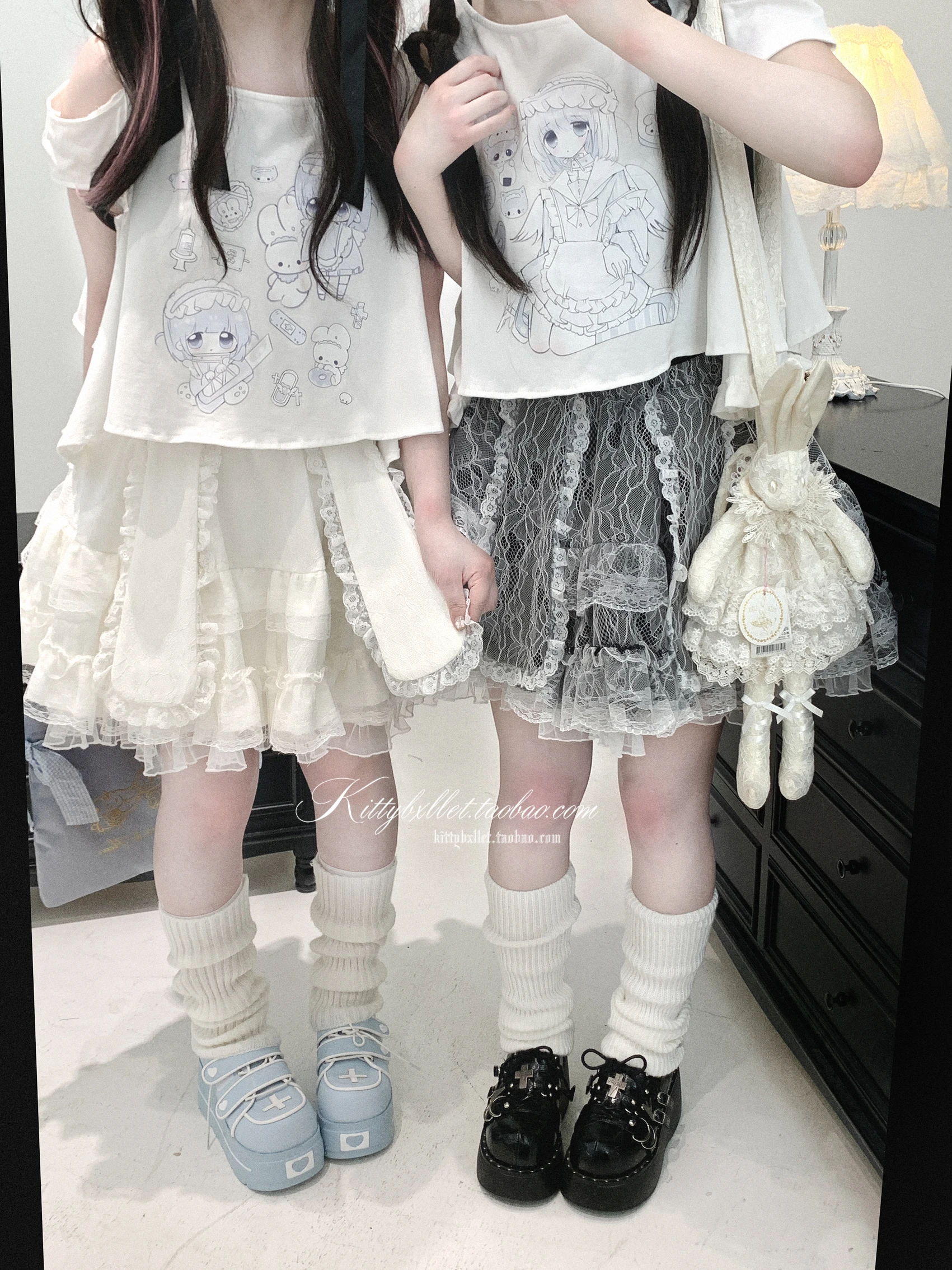 Damska koszulka letnia z nadrukiem kreskówki subkultury, odkryte ramiona, krótki rękaw, okrągły dekolt, słodka dziewczyna, uniwersalna, codzienna bluzka.