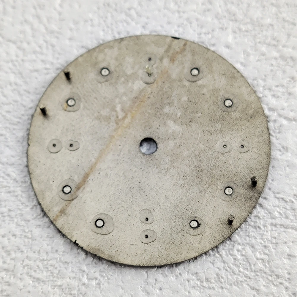 Quadrante per orologio NH35 da 28,5 mm quadrante per chiodo da poker quadrante luminoso verde adatto per accessori per orologi con movimento NH35 NH36