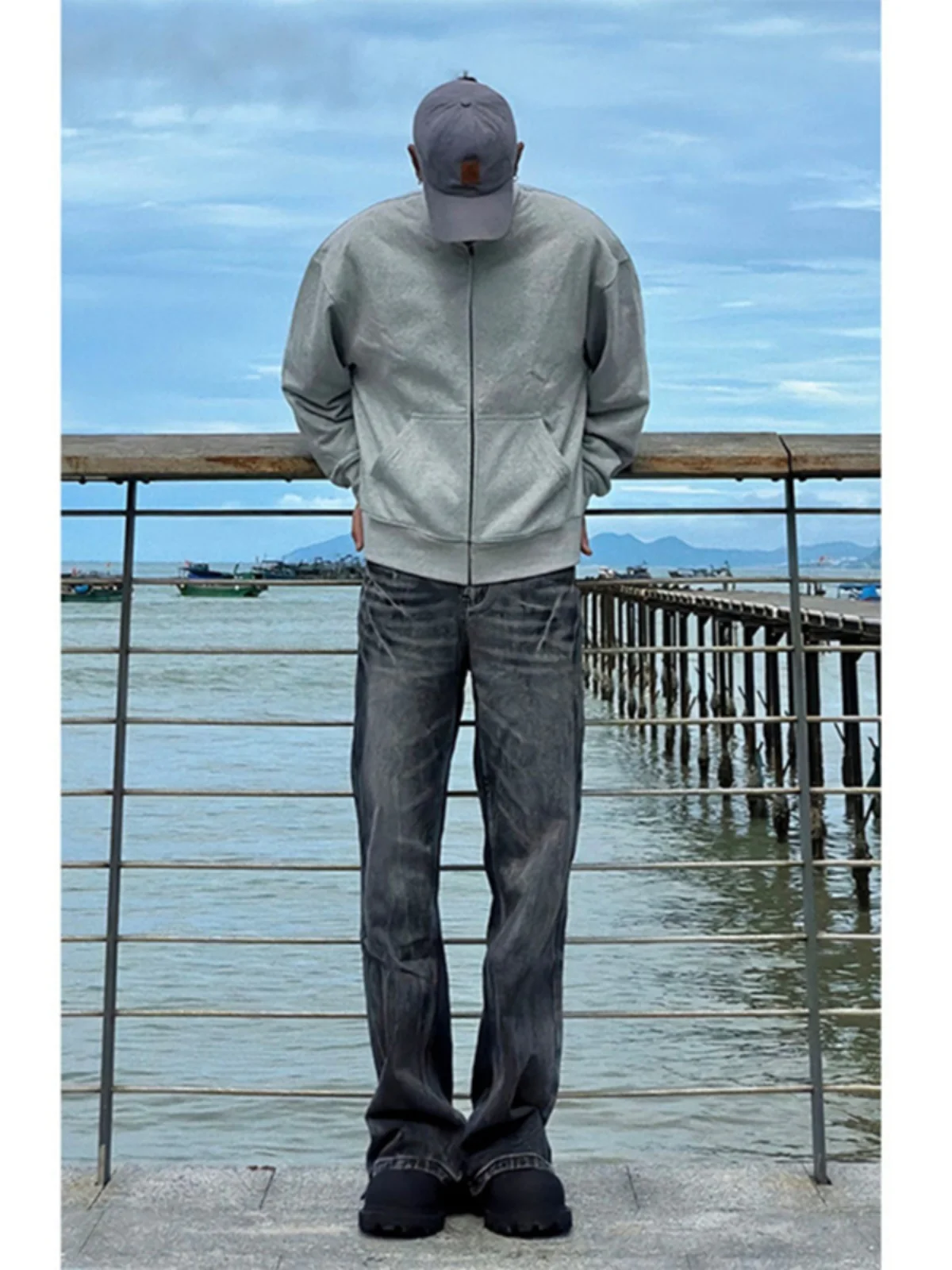 

Мужские джинсы с высокой талией и расклешенными штанинами, модные, в американском стиле, с эффектом похудения, удлиняющие ноги, повседневные, свободного кроя, молодежный стиль