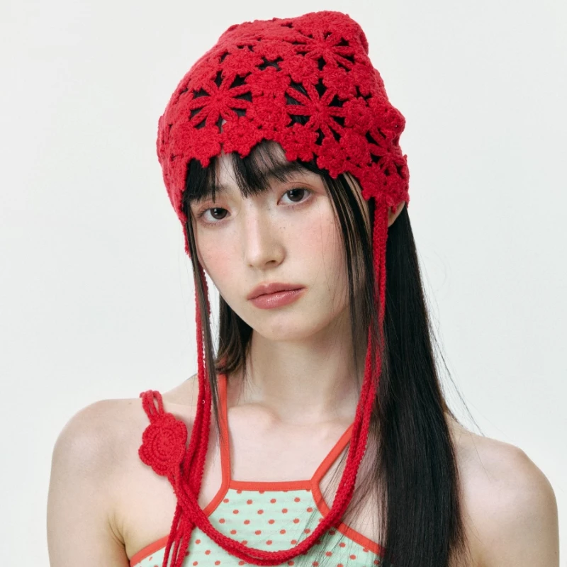 

Retro Chinese Style Red Fringed Strap Hooked Hollow Beanies for Women Summer Autumn Travel Photo Versatile Sweet Pullover Hats