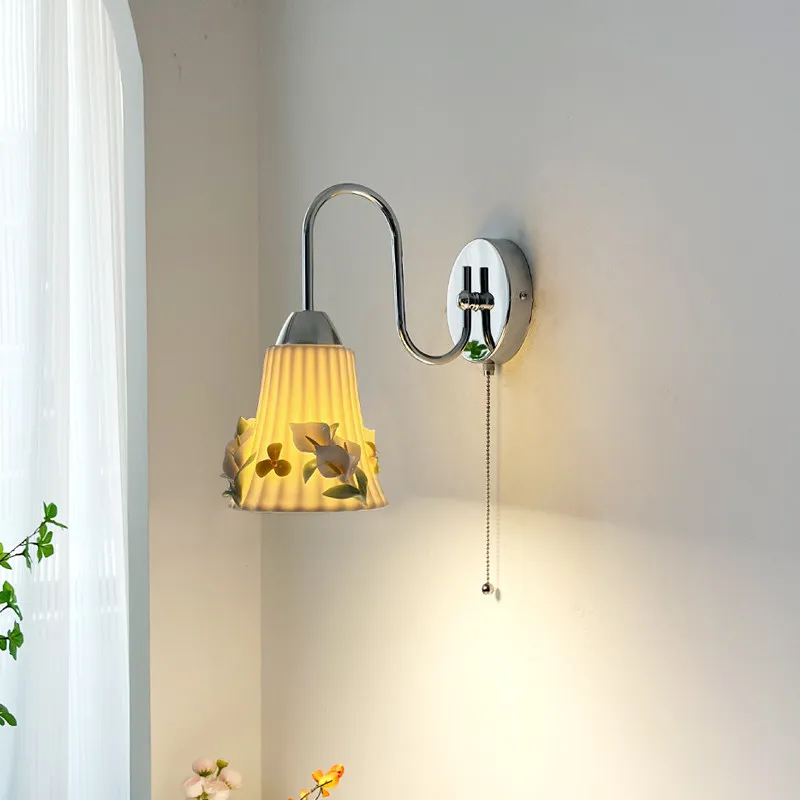 

Medieval French Wall Lamp Creative Design High-end Bauhaus Flower Ceramic Sconces Background Wall Bedroom Bedside Study Lighting