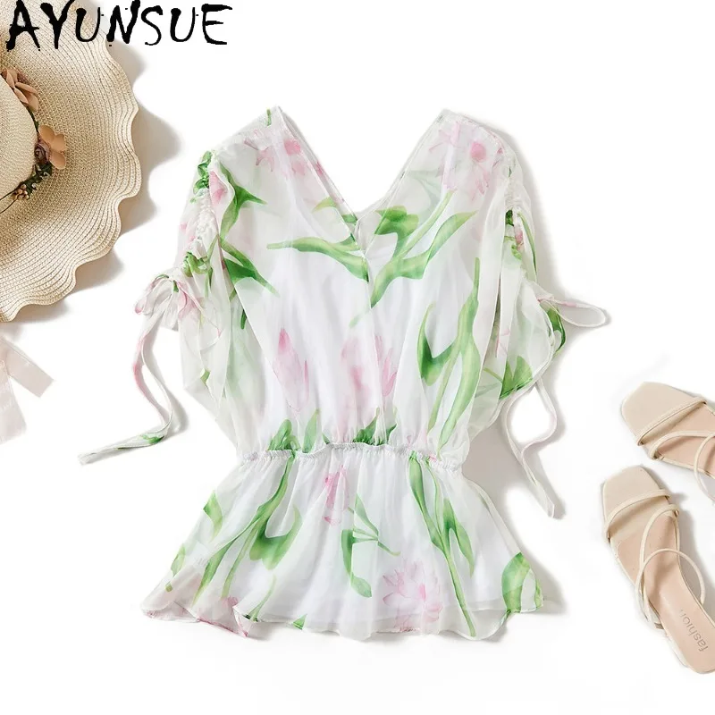 

AYUNSUE 100% шелковые топы для женщин, стильные женские блузки с коротким рукавом, топ с V-образным вырезом и принтом, летняя одежда для женщин 2026, Ropa Mujer