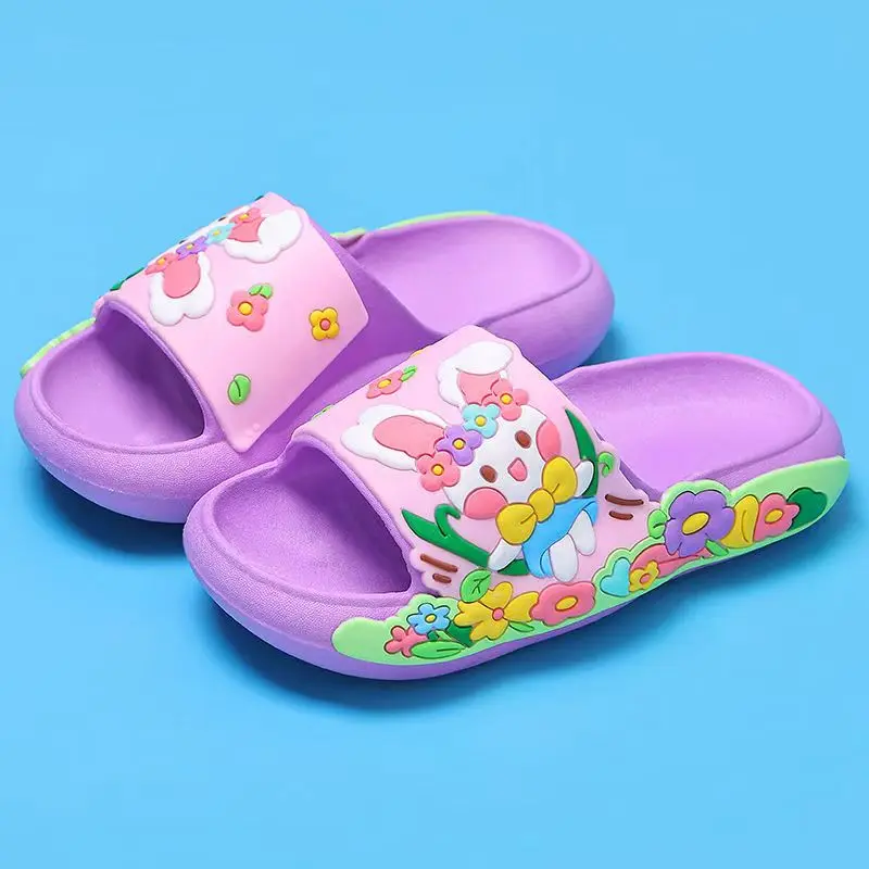 Zapatillas informales de dibujos animados de una palabra para niños, zapatilla de baño antideslizante de suela suave para niñas, novedad de verano 2024