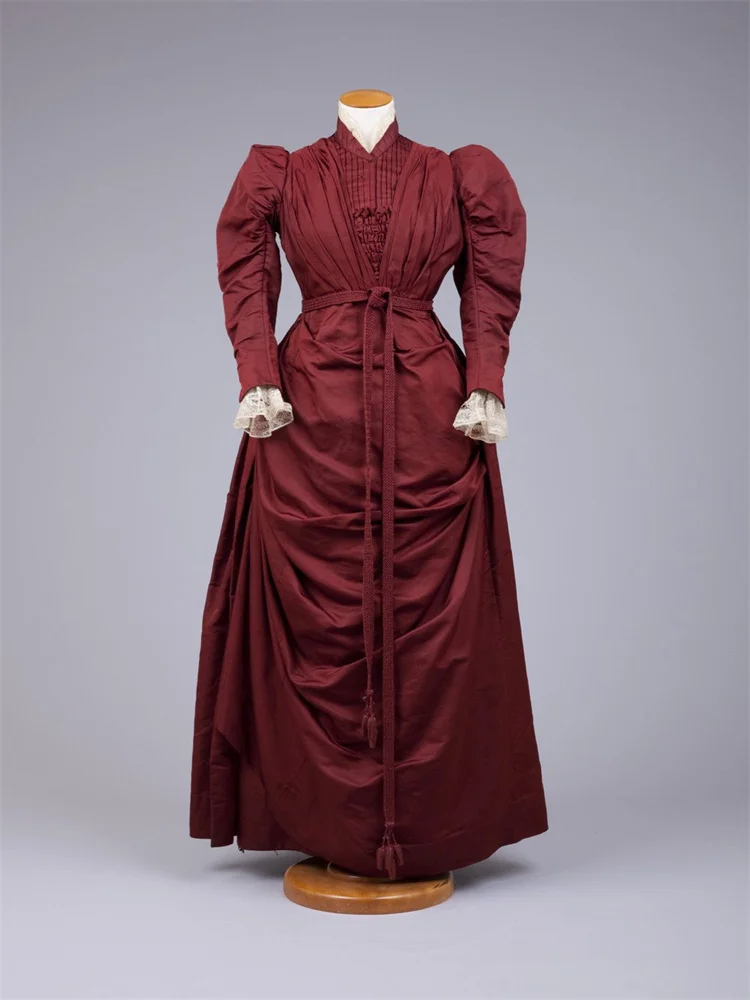 

Medieval Historical Red Vintage Dress Women's Retro Costume Victorian Renaissance Gothic Dress