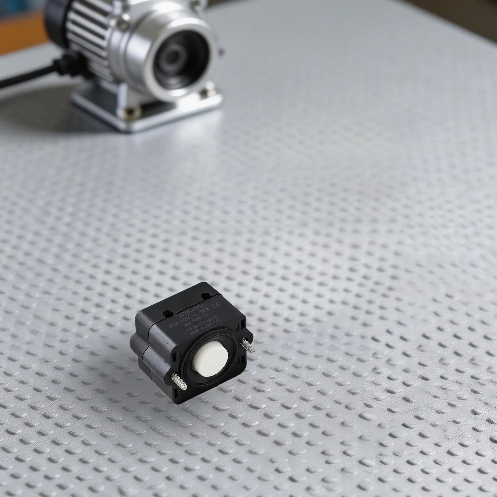 Adjustable Pressure Switch for FL Series Diaphragm Pumps 17 80 psi Range for Maintaining System Pressure and Pump Longevity