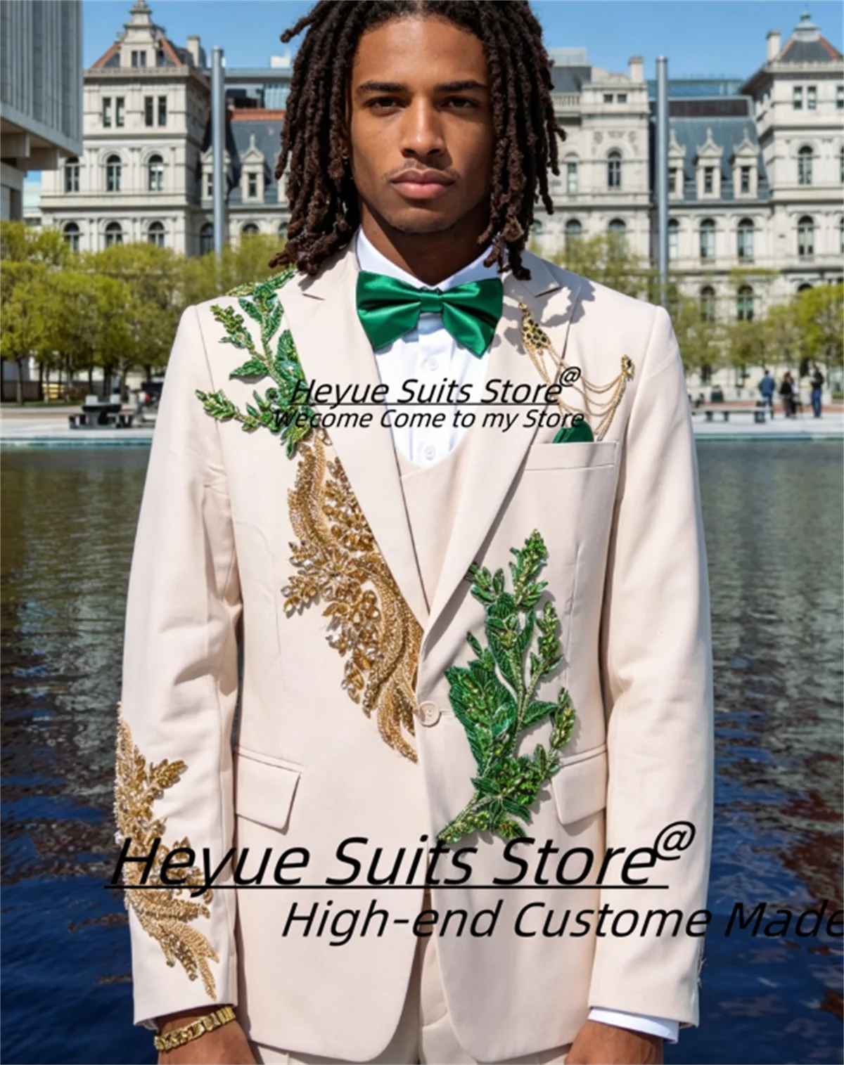 

Luxurious Formal Groom Wedding Tuxedos Customied Gorgeous Crystal Diamond Men Suits Slim Fit Peak Lapel 3 Pcs Sets Ropa Hombre