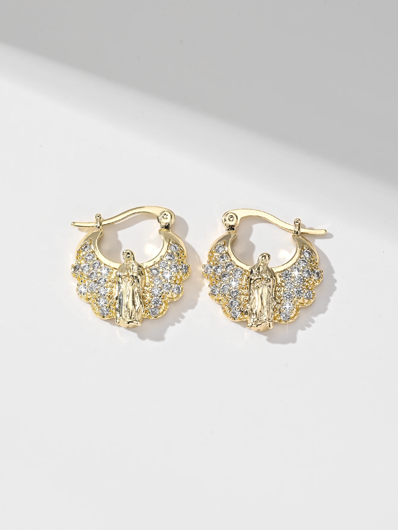 virgin mary shell earrings catholic gifts for women maximalist religious jewelry Suitable for daily or formal occasions