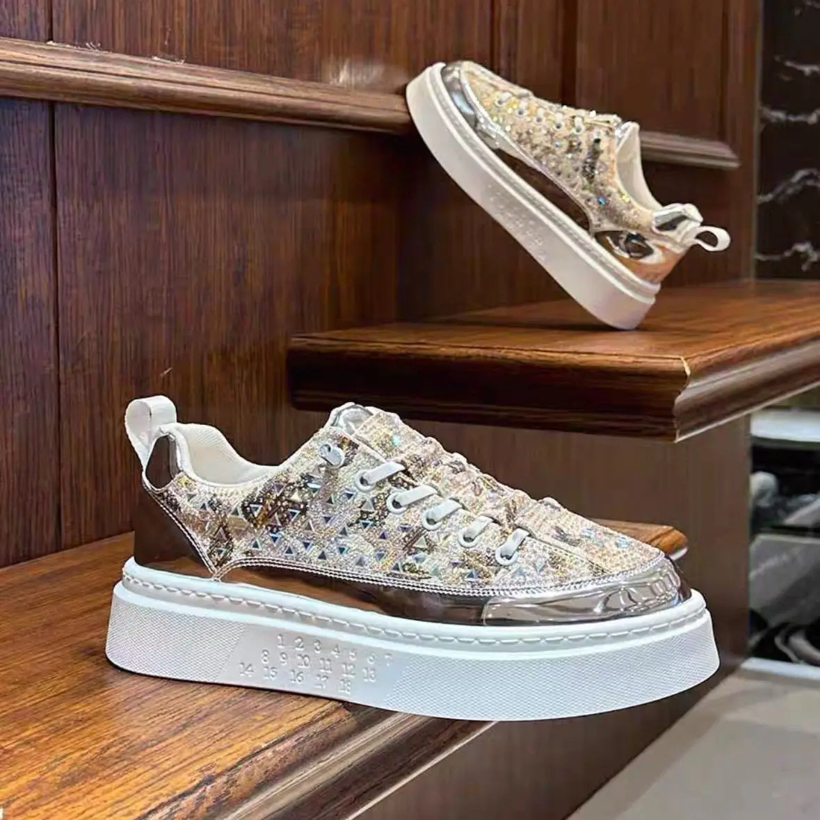 

New outdoor breathable wear-resistant high-quality walking shoes casual shoes very good comfortable shoes hiking shoes