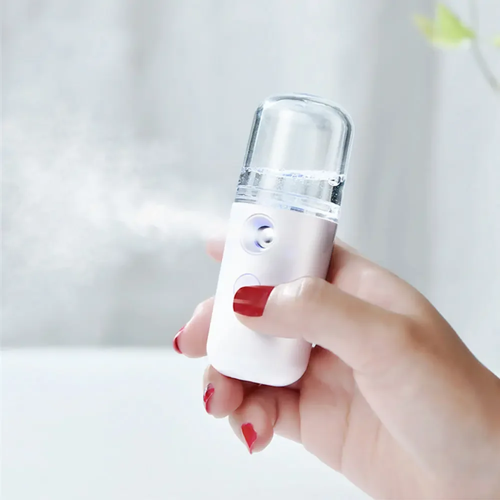 1pcs Mini Nano Mist Spuit Koeler Facial Steamer Luchtbevochtiger USB Oplaadbare Gezicht Hydraterende Vernevelaar Schoonheid Huidverzorging Gereedschap